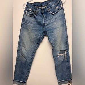 Levi’s 501 boyfriend jeans